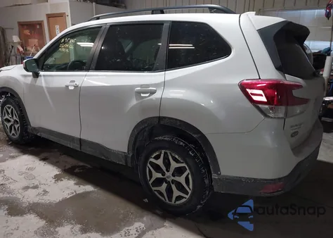 2021 Subaru Forester Premium из США, поврежденный, VIN JF2SKAJC5MH476089